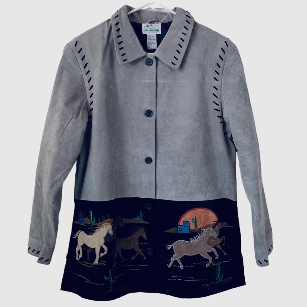 Quacker Factory Gray and Black Leather Jacket with Horse Design